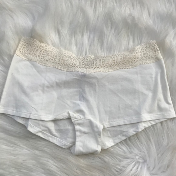 4 Piece Free People Truth Or Date Boyshorts Bundle - Picture 3 of 5